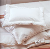 Joutsen peitto 80x110cm, 100% untuvaa