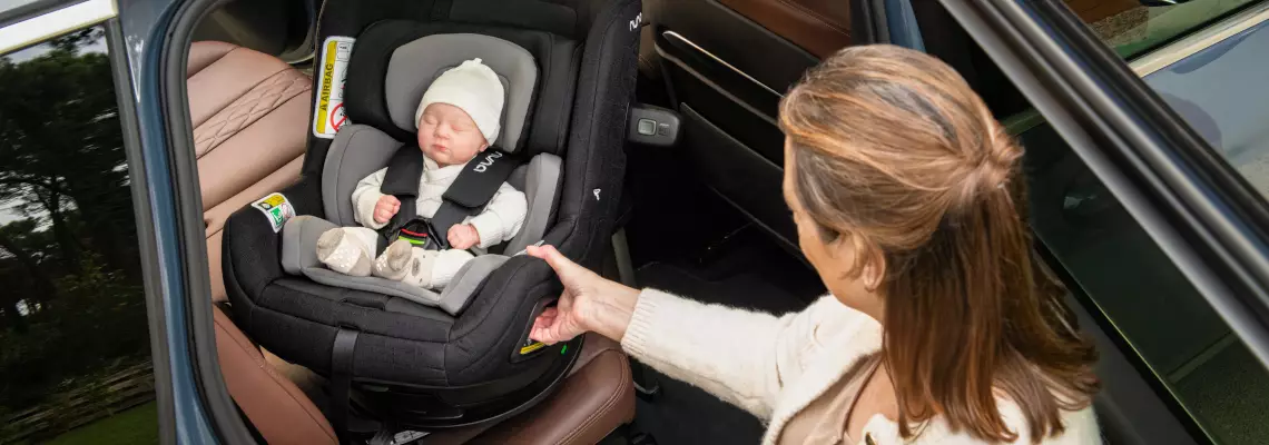 Nuna base curv isofix-telakka 1225