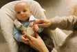 Stokke Tripp Trapp syöttötuoli bundle etukaarella ja Newborn Setilla - Syöttötuolit - 7040356975006 - 3
