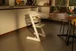 Stokke Tripp Trapp syöttötuoli bundle etukaarella ja Newborn Setilla - Syöttötuolit - 7040356975006 - 4