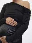 - - - 3