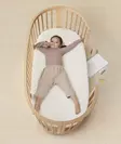 Stokke Sleepi Bed V3 pinnasänky patjalla ja lakanalla - Pinnasängyt ja juniorisängyt - 7040355911108 - 5